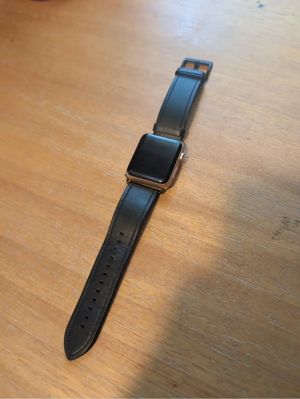 Apple Watch Series 3 38mm GPS Aluminum Case WR-50M For Parts Untested